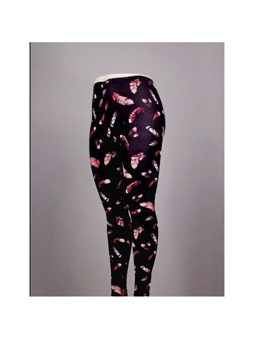 BLACK & Multi colored Feather Print Full Length Leggings Size 2-10 NWT